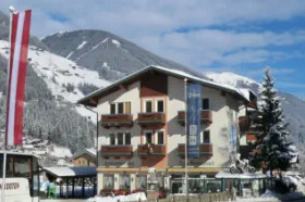 Hotel & Appartement Schra