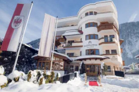 Zillertalerhof Alpine Hid