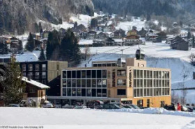 Revier Mountain Lodge Mon