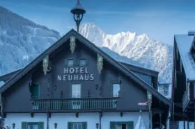 Hotel Neuhaus