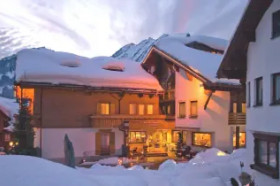 Hotel Apartments Alpenros